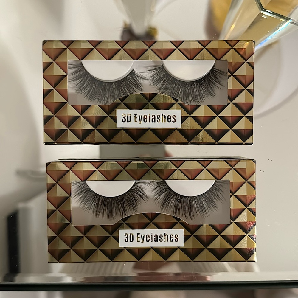 3D False lashes set of 2 **BRAND NEW IN BOX SEALED**